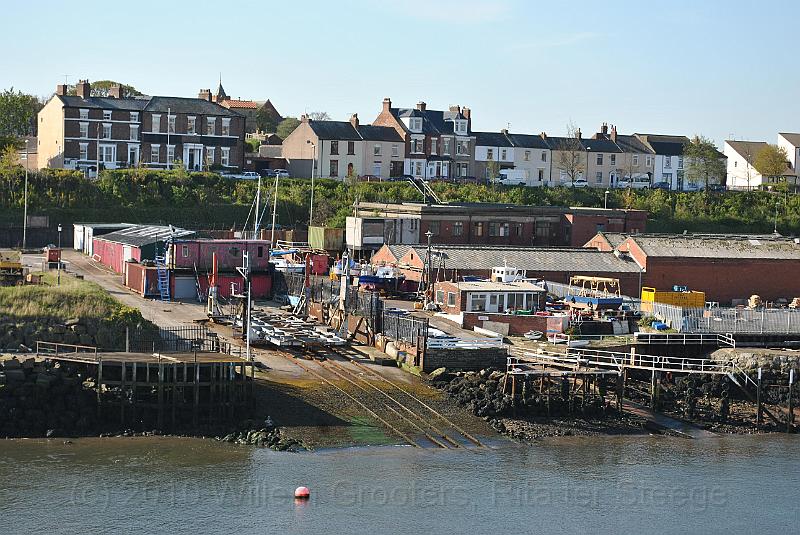 06-SouthShields.jpg - Once we entered Tynemouth, we passed a wharf at South shield