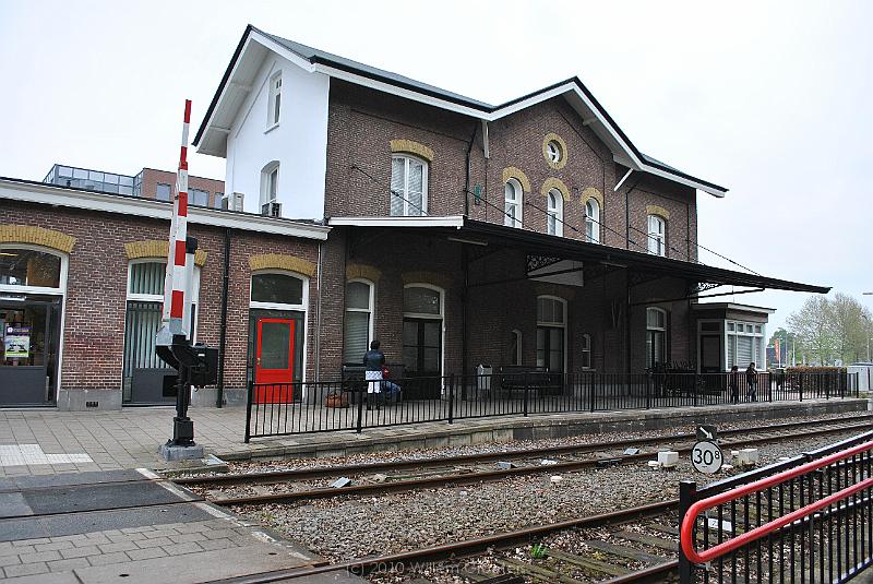02-Station.jpg - The building itself dates back to 1852.
