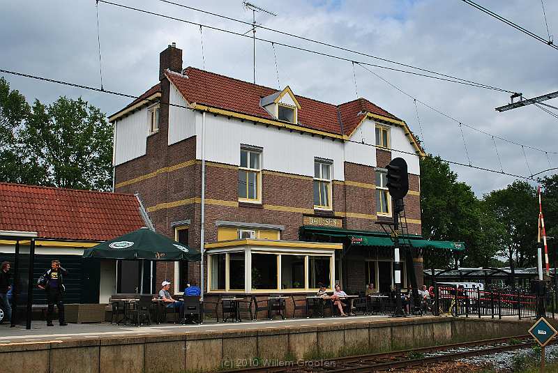 66-DalfsenStation.jpg - The Dalfsen Station, erected in the beginning of the 20th century. This type of station is regular along the railway between Zwolle and Emmen - formerly the Northeast Railway line.