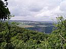 07-Henschhausen * A look over the Hunsrück plateau, to the village of Henschhausen. * 1984 x 1488 * (488KB)